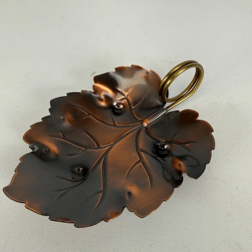 Vintage Coppercraft Guild Leaf Shape Trinket Dish Copper Brass Handle ‎ Footed